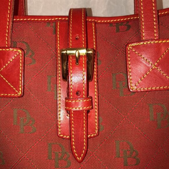 Dooney & Bourke Red Canvas Leather Combo DB Logo Bucket Shoulder Bag Purse - Picture 6 of 15
